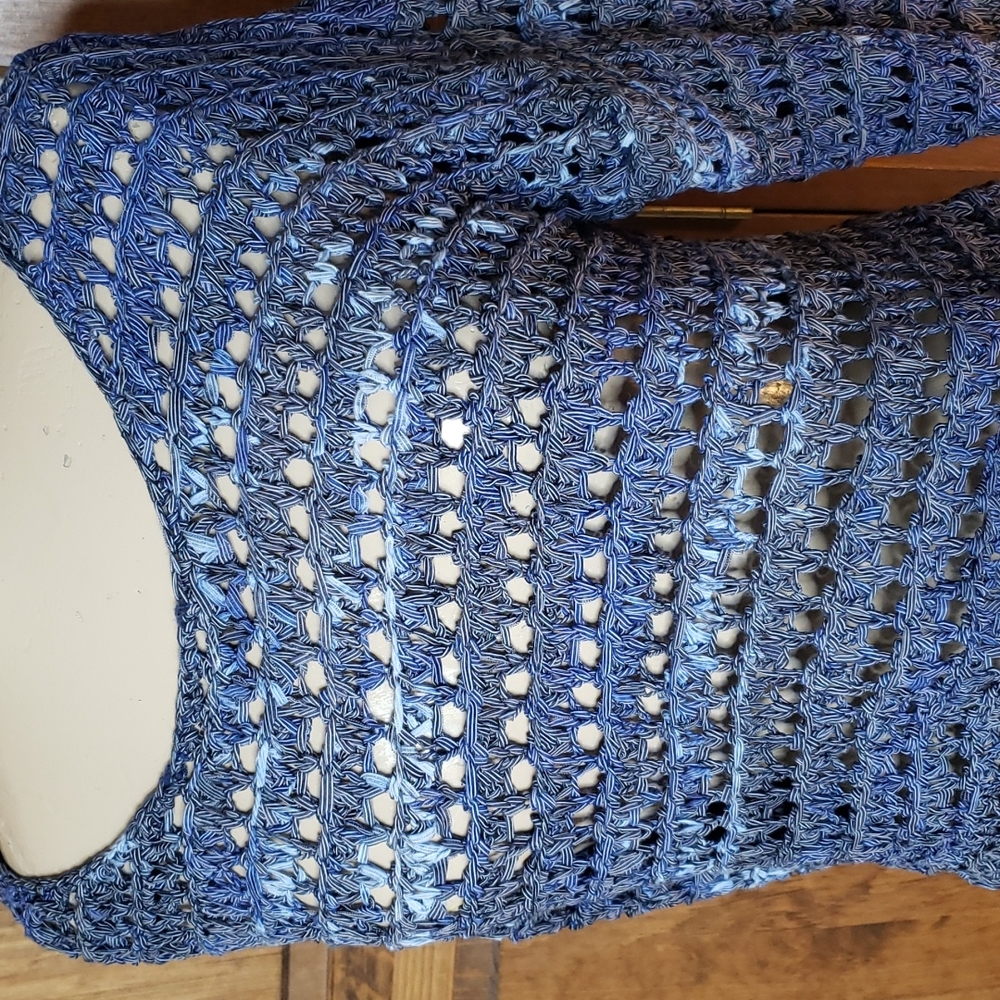 Open Weave Fringed Sweater Sz M